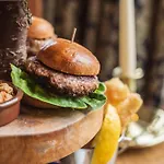 Inn Wild Boar Estate