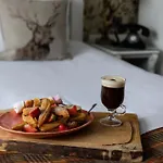 Wild Boar Estate Inn 4*