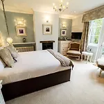 Inn Wild Boar Estate