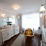 Wild Boar Estate 4* Bowness-on-Windermere