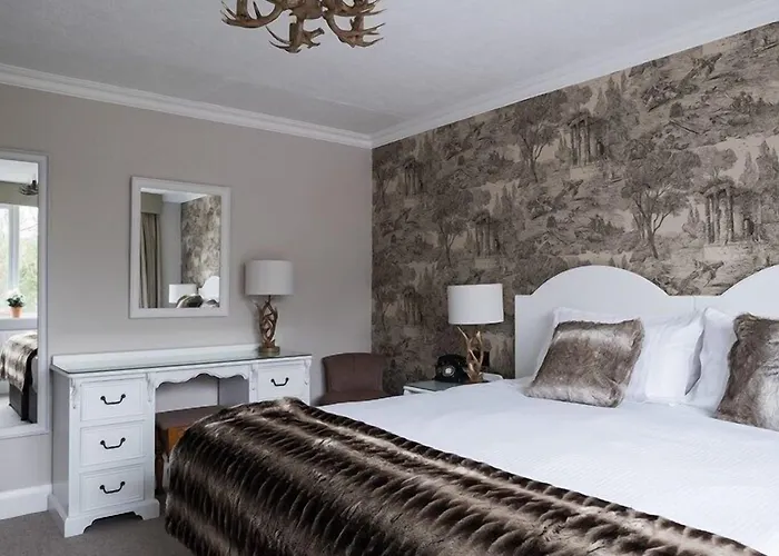 Kro Wild Boar Estate 4*