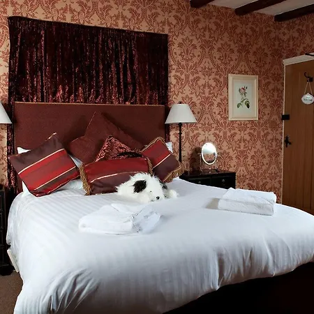 Värdshus Wild Boar Estate 4*