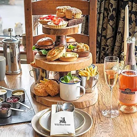 Wild Boar Estate Estalagem Bowness-on-Windermere