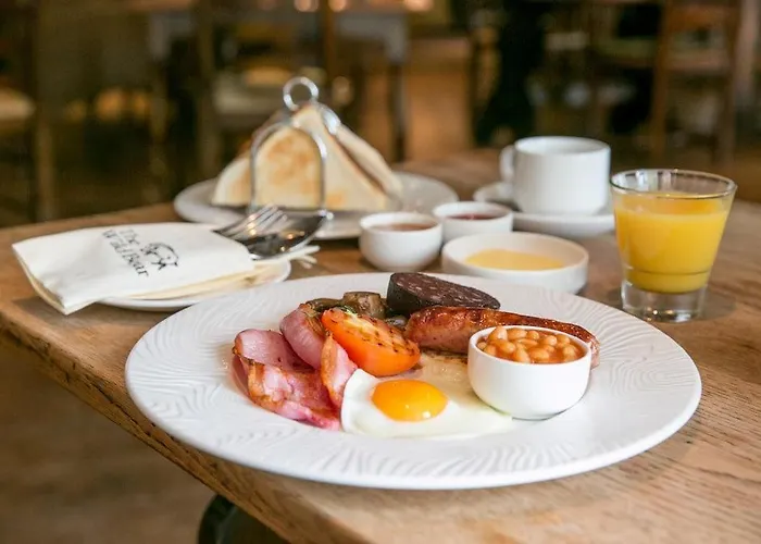 Wild Boar Estate Мини-отель 4*