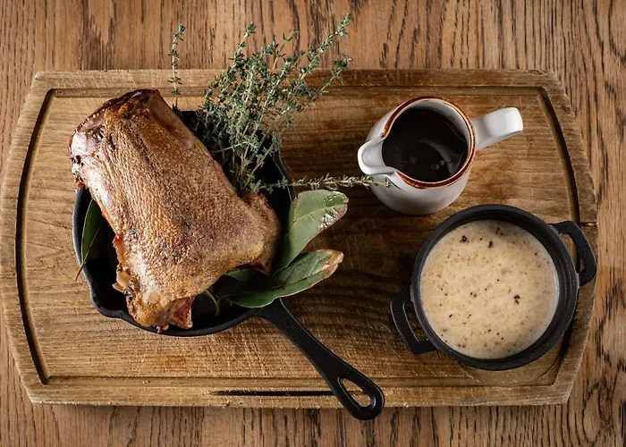 Мини-отель Wild Boar Estate 4*